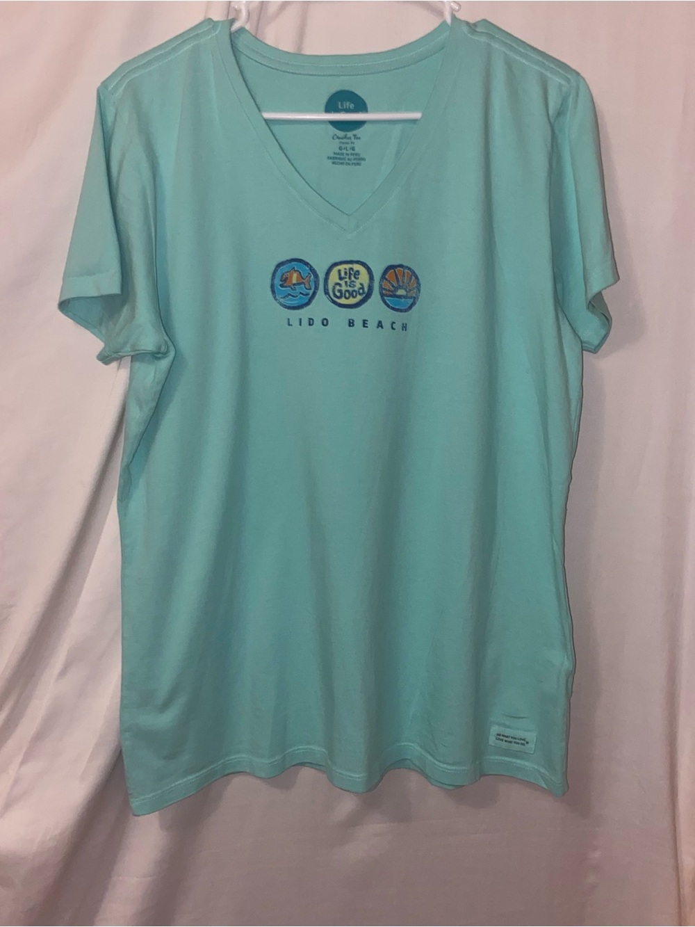 Life is Good Crusher Tee Light Blue Lido Beach Graphic T-Shirt Size L